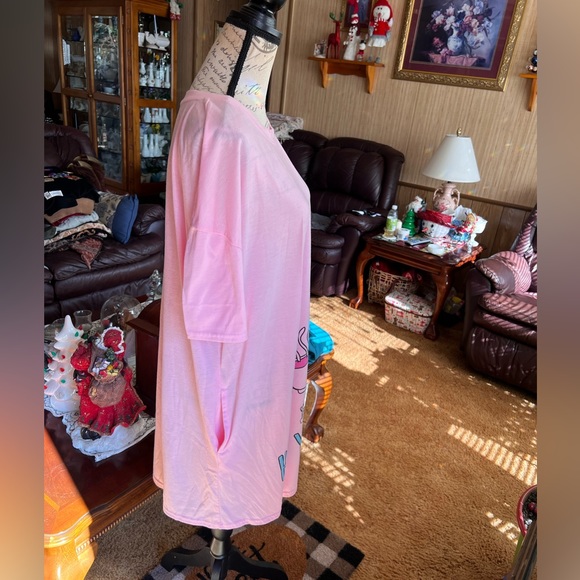 Women’s FRIENDS how you doing’? Central Perk night dress with pockets. - Picture 8 of 16